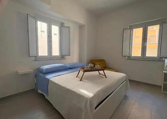 Brezza Di Mare * 特罗佩阿